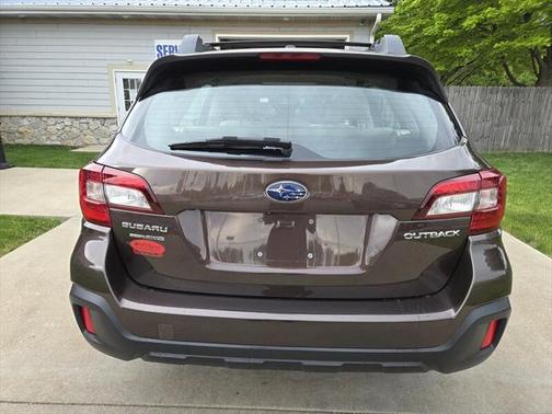 2019 Subaru Outback 2.5i