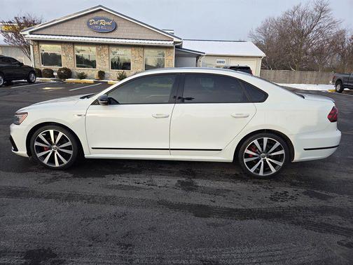 2018 Volkswagen Passat 3.6L V6 GT