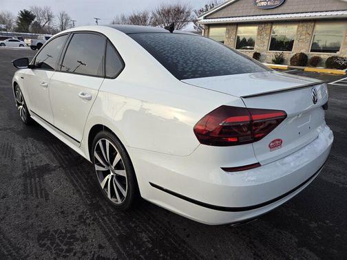 2018 Volkswagen Passat 3.6L V6 GT