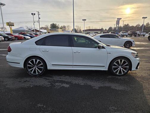 2018 Volkswagen Passat 3.6L V6 GT