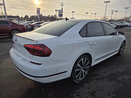 2018 Volkswagen Passat 3.6L V6 GT