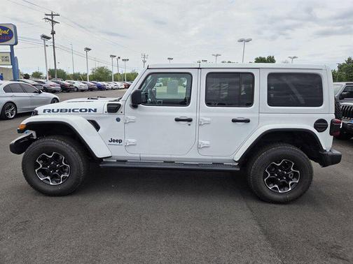 Bright White Clear Coat 2023 Jeep Wrangler 4xe Rubicon