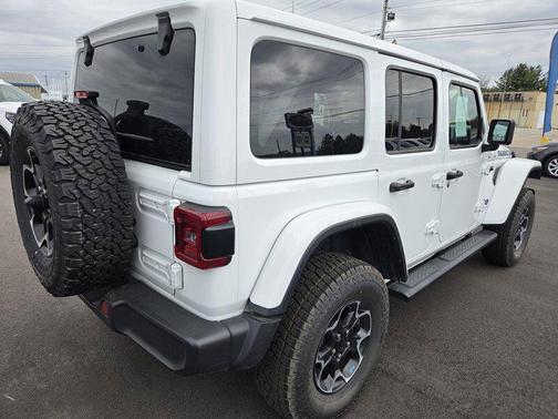 Bright White Clear Coat 2023 Jeep Wrangler 4xe Rubicon