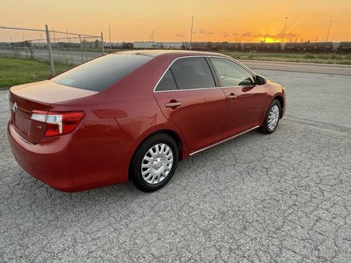 Barcelona Red Metallic 2012 Toyota Camry LE