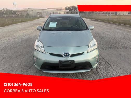 2013 Toyota Prius Three