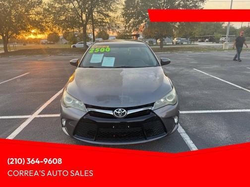 2015 Toyota Camry SE