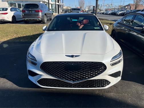 2025 Genesis G70 2.5T