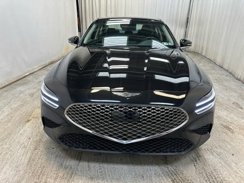 2024 Genesis G70 2.5T
