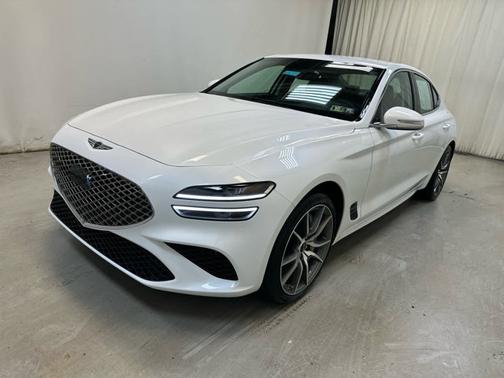 2025 Genesis G70 2.5T