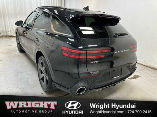2023 Genesis GV70 2.5T