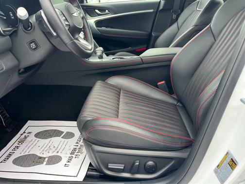 2024 Genesis G70 2.5T