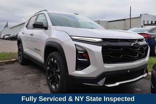 Iridescent Pearl Tricoat 2025 Chevrolet Equinox AWD RS