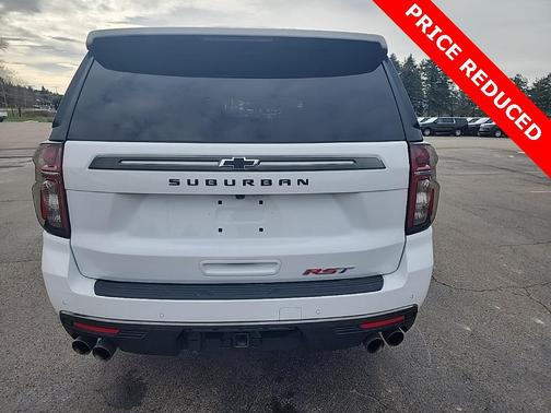 2022 Chevrolet Suburban RST