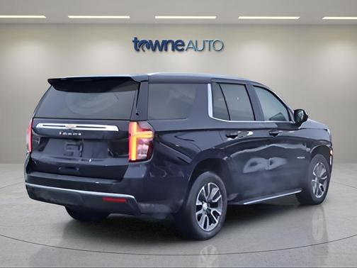 Midnight Blue Metallic 2023 Chevrolet Tahoe LS