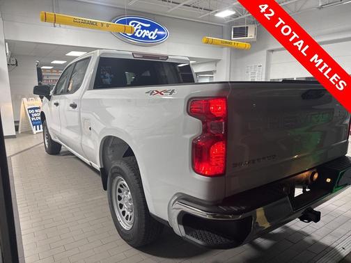 2025 Chevrolet Silverado 1500 WT