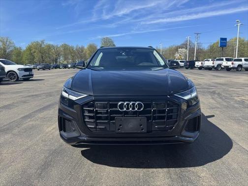 2022 Audi Q8 55 Premium Plus