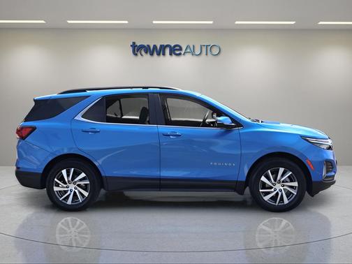 Riptide Blue Metallic 2024 Chevrolet Equinox 1LT