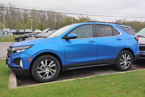 Riptide Blue Metallic 2024 Chevrolet Equinox 1LT