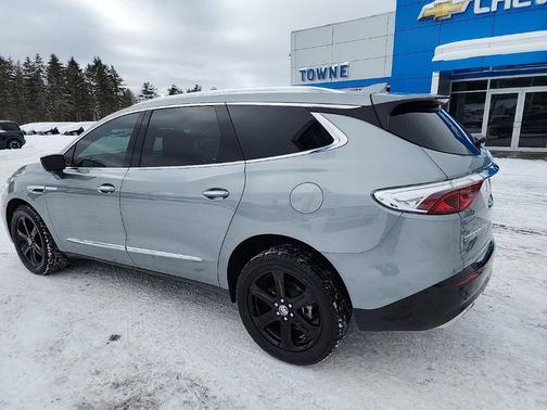 2023 Buick Enclave Essence AWD