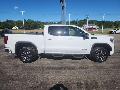 Summit White 2021 GMC Sierra 1500 AT4