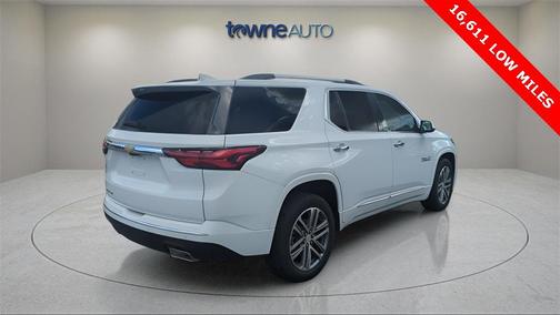 2022 Chevrolet Traverse High Country