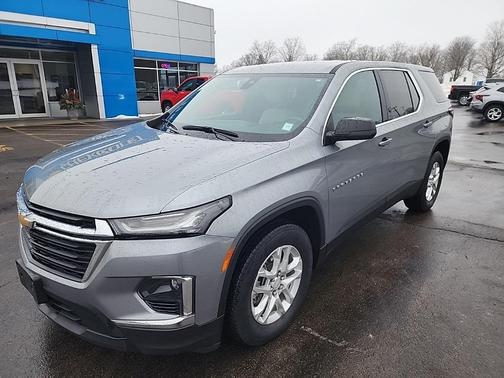 2023 Chevrolet Traverse LS