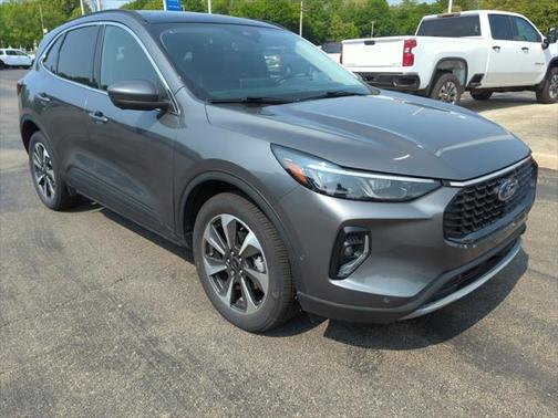 2023 Ford Escape Platinum