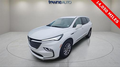 2023 Buick Enclave Essence AWD