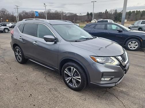 2020 Nissan Rogue SV