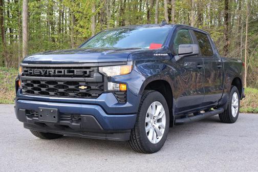 Northsky Blue Metallic 2023 Chevrolet Silverado 1500 Custom