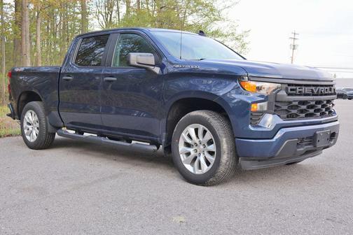Northsky Blue Metallic 2023 Chevrolet Silverado 1500 Custom