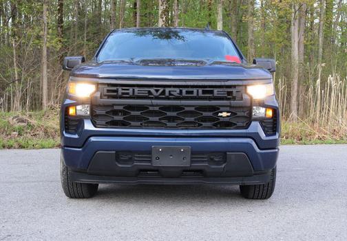 Northsky Blue Metallic 2023 Chevrolet Silverado 1500 Custom