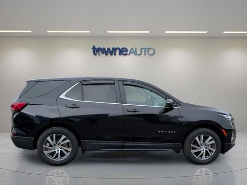 Mosaic Black Metallic 2024 Chevrolet Equinox 1LT