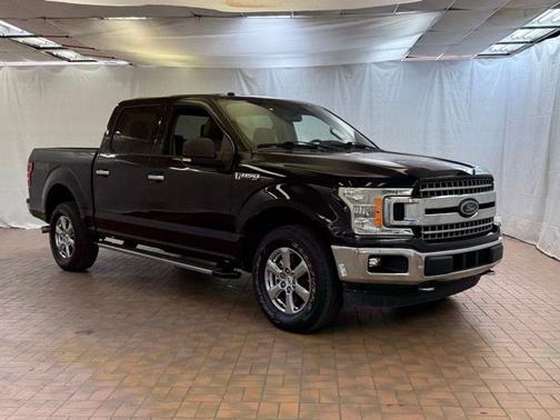 SHADOW BLACK 2018 Ford F-150 XLT