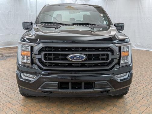 AGATE BLACK METALLIC 2023 Ford F-150 XLT