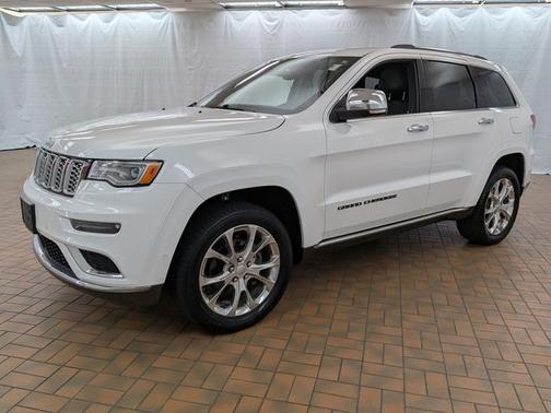 Ivory 2019 Jeep Grand Cherokee SUMMIT