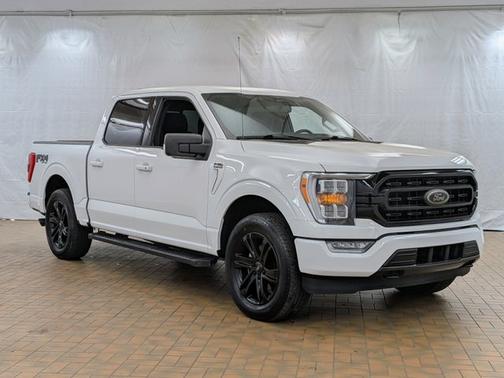 OXFORD WHITE 2023 Ford F-150 XLT