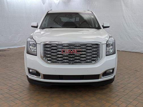 Summit White 2018 GMC Yukon DENALI