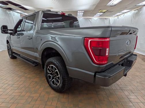 CARBONIZED GRAY METALLIC 2023 Ford F-150 XLT
