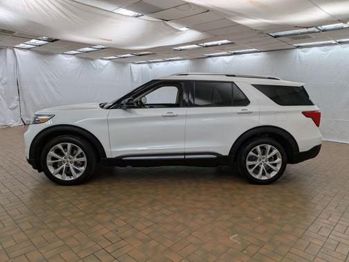 STAR WHITE MET TRI-COAT 2023 Ford Explorer PLATINUM