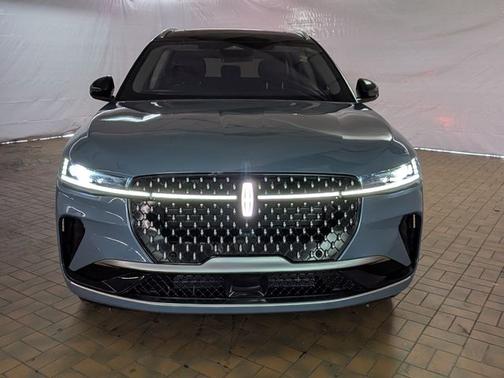 WHISPER BLUE MET CC 2025 Lincoln Nautilus RESERVE