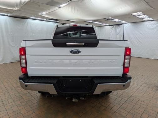 2022 Ford F-350 LARIAT SUPER DUTY