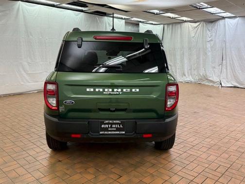 ERUPTION GREEN METALLIC 2023 Ford Bronco Sport OUTER BANKS