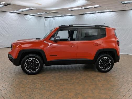 2017 Jeep Renegade TRAILHAWK