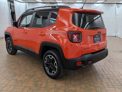 2017 Jeep Renegade TRAILHAWK