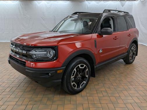 HOT PEPPER RED METALLIC TC 2024 Ford Bronco Sport OUTER BANKS