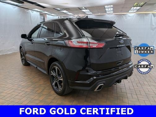 2022 Ford Edge ST