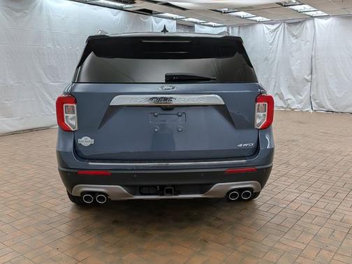 INFINITE BLUE MET TINTED CC 2021 Ford Explorer KING RANCH