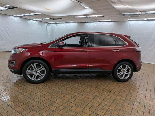 RUBY RED METALLIC TINTED CC 2017 Ford Edge TITANIUM