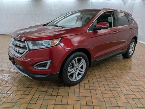 RUBY RED METALLIC TINTED CC 2017 Ford Edge TITANIUM